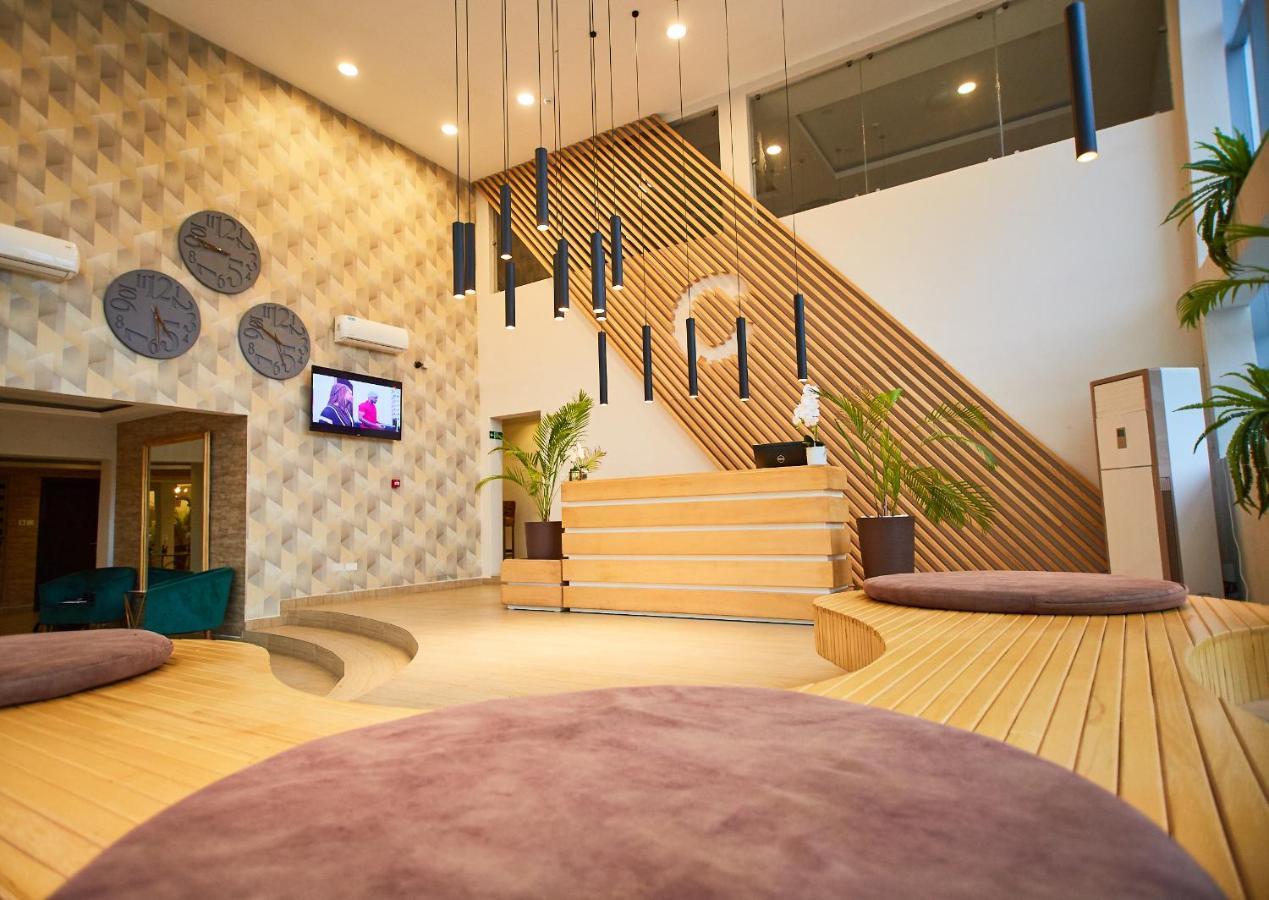 The Cabin Hotel Акра Екстериор снимка