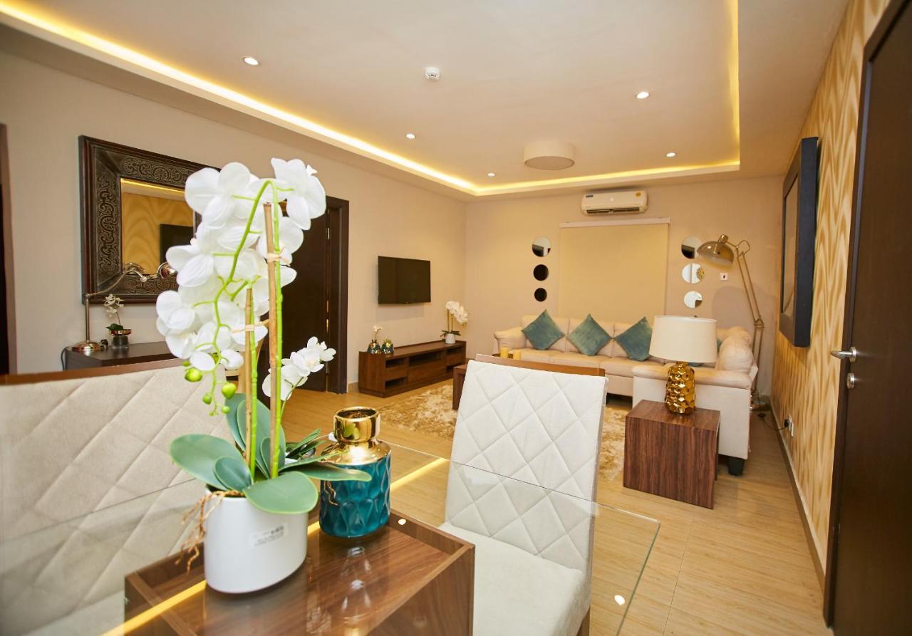 The Cabin Hotel Акра Екстериор снимка