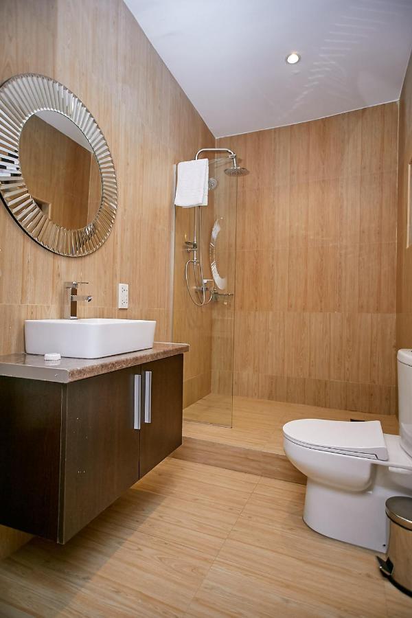 The Cabin Hotel Акра Екстериор снимка